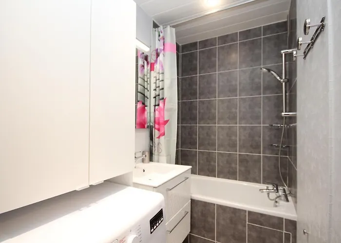 아파트 Mont-dore : Duplex 4p Avec Balcon, Garage Et Wi-fi - Fr-1-608-3 *